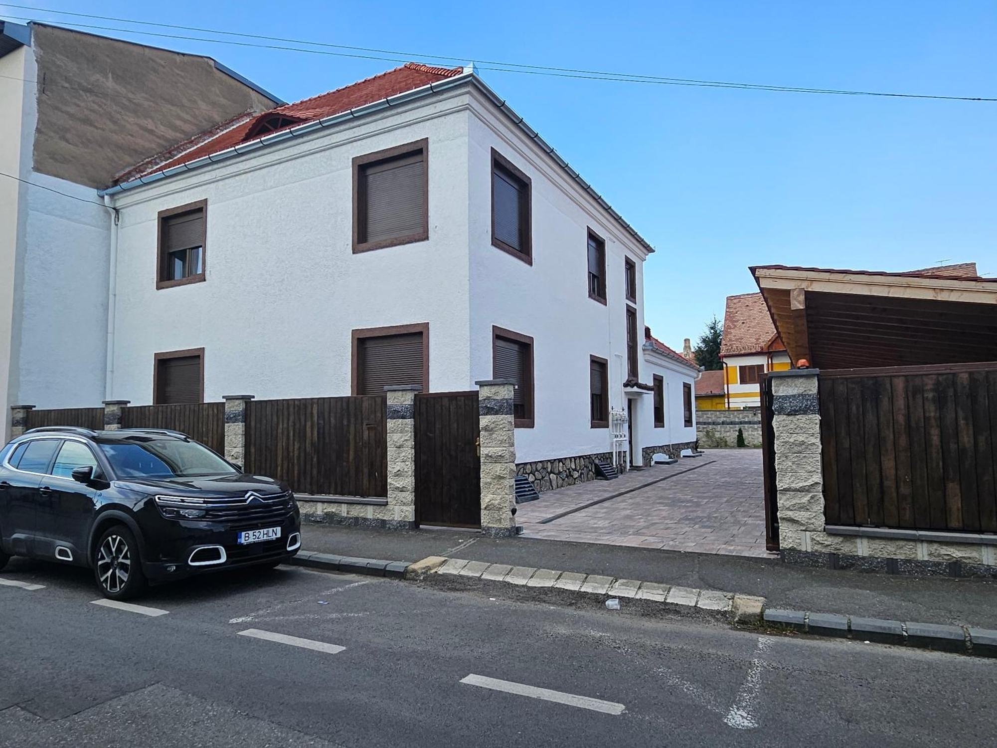 Casa Raduly Aparthotel Sibiu Luaran gambar